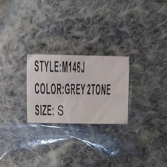 ❌SOLD❌NWT. Oversized Cardigan. - Picture 8 of 8